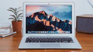 Spesifikasi Harga Macbook Air Retina 13 Inch 2017 Core i7 Z0UU1 Silver